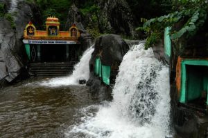 Kalhattagiri falls